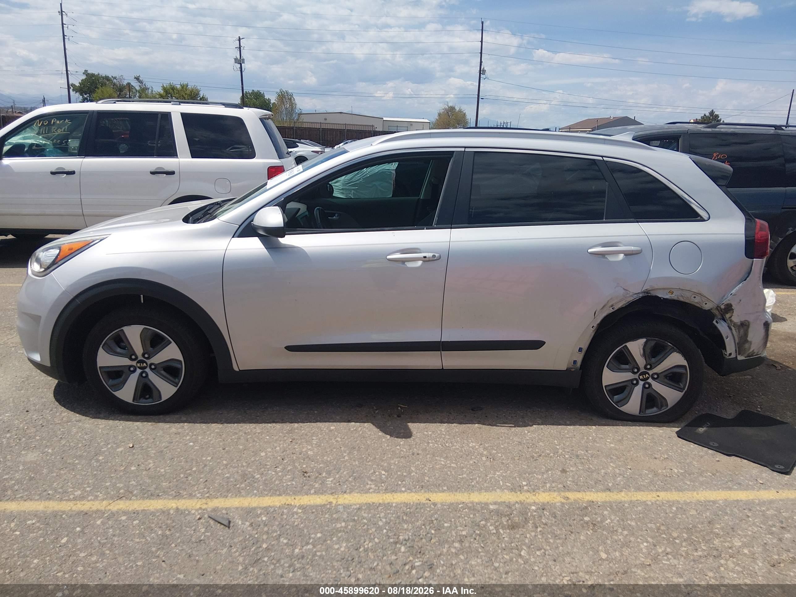 2019 KIA NIRO LX