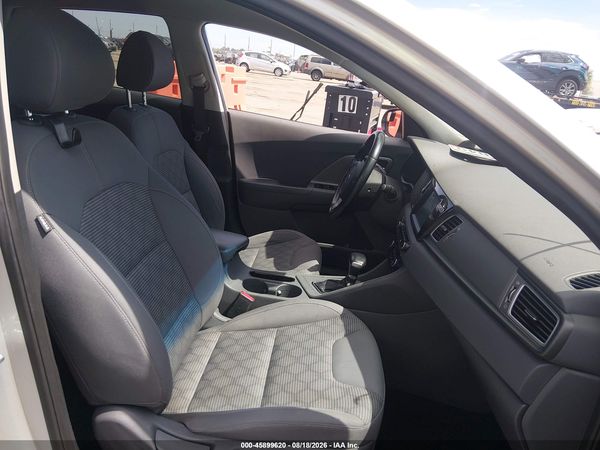 2019 KIA NIRO LX