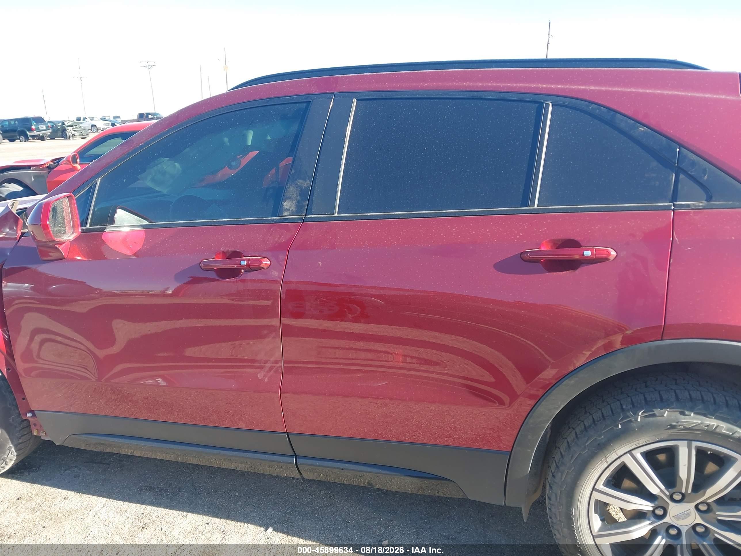 2019 CADILLAC XT4 SPORT