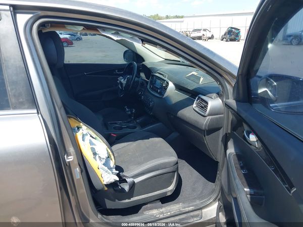 2016 KIA SORENTO 2.4L LX