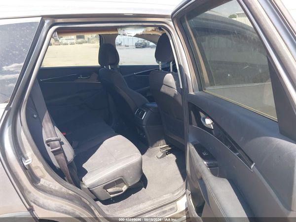 2016 KIA SORENTO 2.4L LX