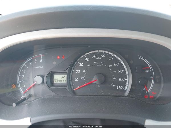 2013 TOYOTA SIENNA LE 7 PASSENGER — I7