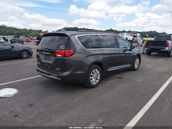 2017 CHRYSLER PACIFICA TOURING-L — I4