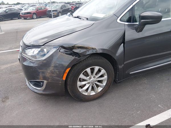 2017 CHRYSLER PACIFICA TOURING-L — I6