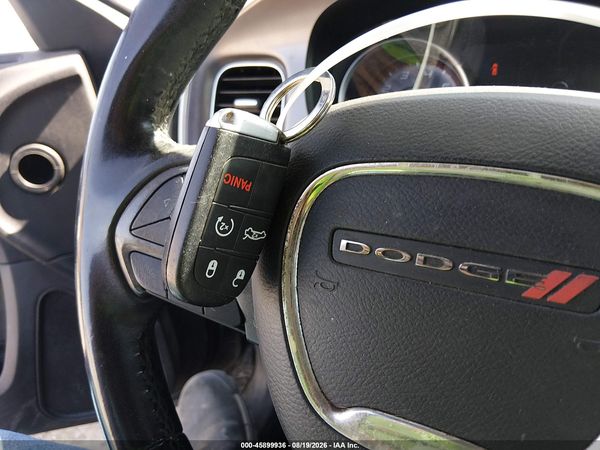 2019 DODGE CHARGER SXT RWD — I11