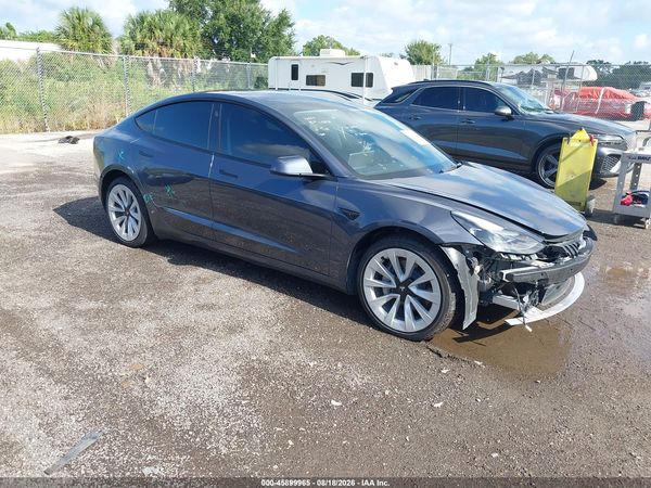 2022 TESLA MODEL 3
