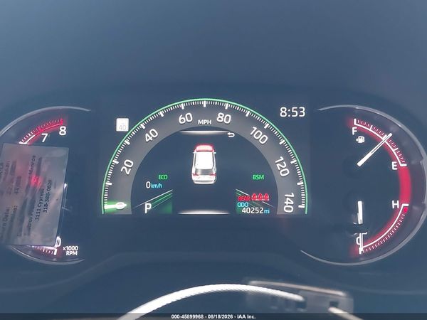 2025 TOYOTA RAV4 XLE