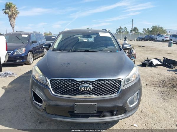 2017 KIA SORENTO 2.4L LX
