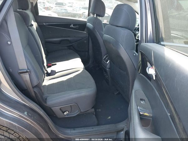 2017 KIA SORENTO 2.4L LX