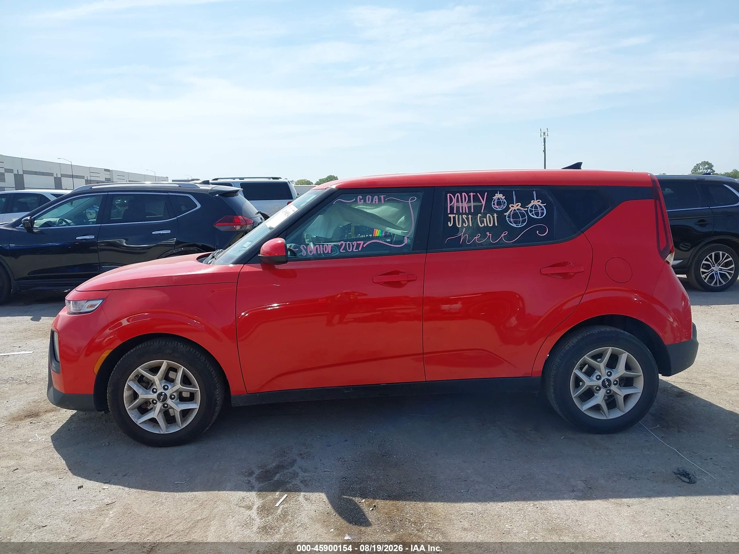 2022 KIA SOUL LX