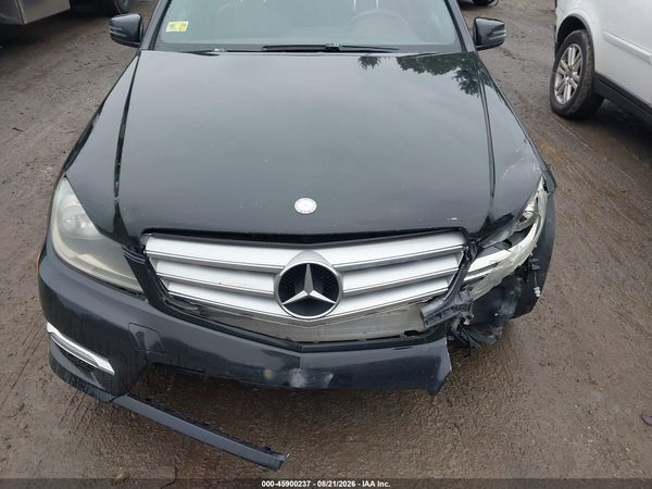2013 MERCEDES-BENZ C 300 SPORT 4MATIC — I115