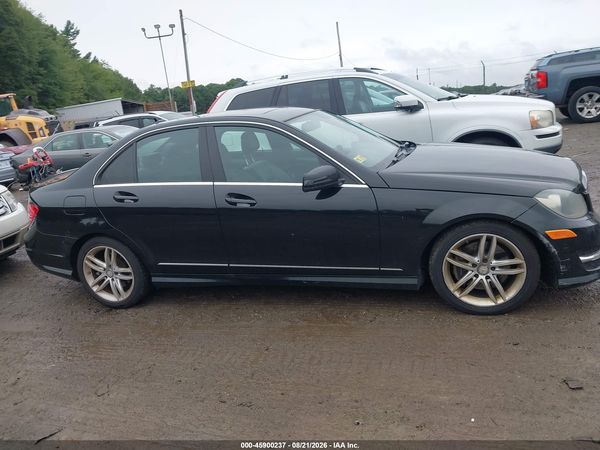 2013 MERCEDES-BENZ C 300 SPORT 4MATIC — I116