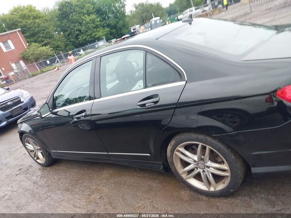 2013 MERCEDES-BENZ C 300 SPORT 4MATIC — I117