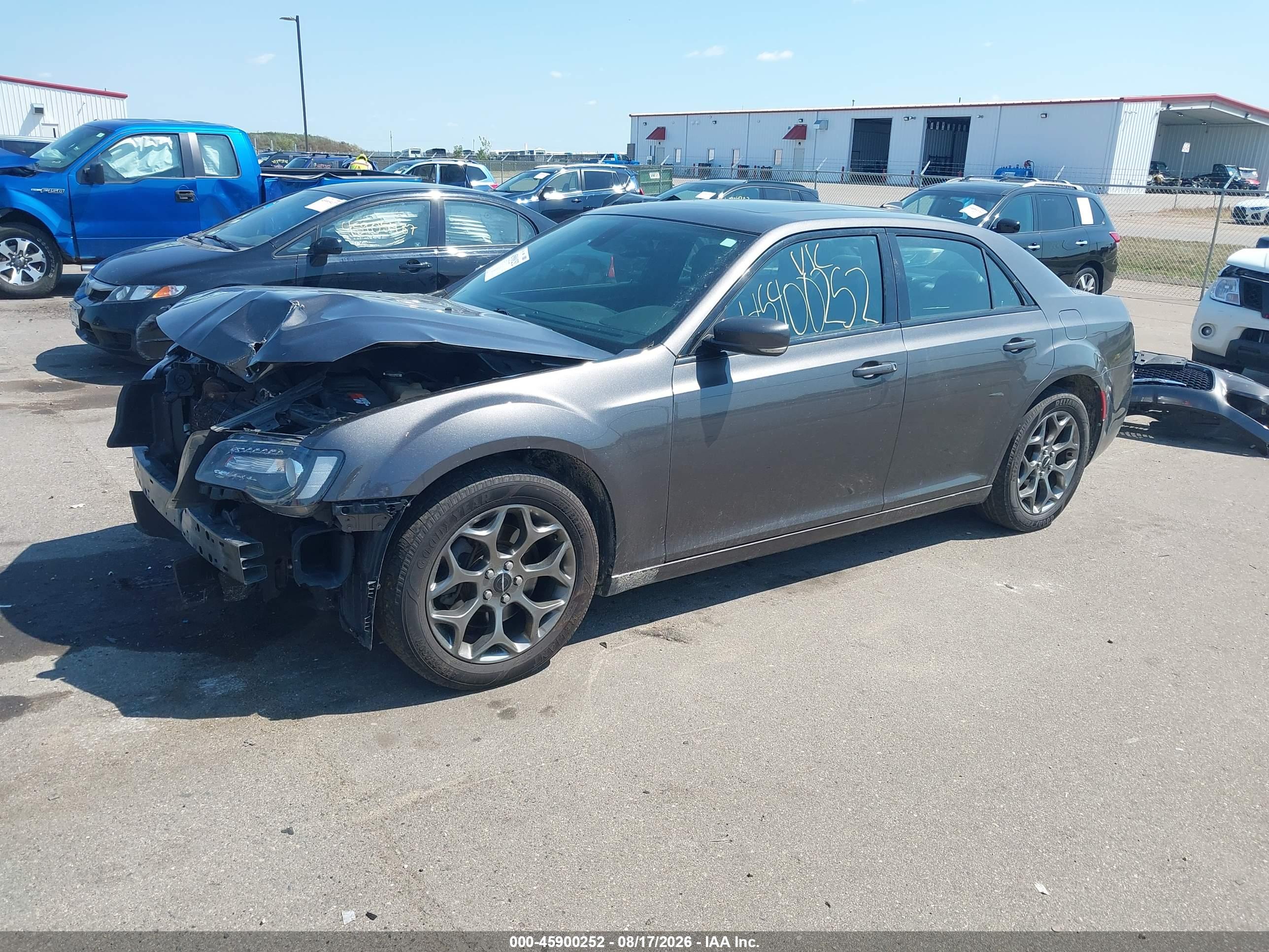 2016 CHRYSLER 300 300S — I2