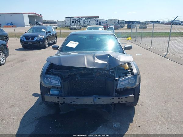 2016 CHRYSLER 300 300S — I115