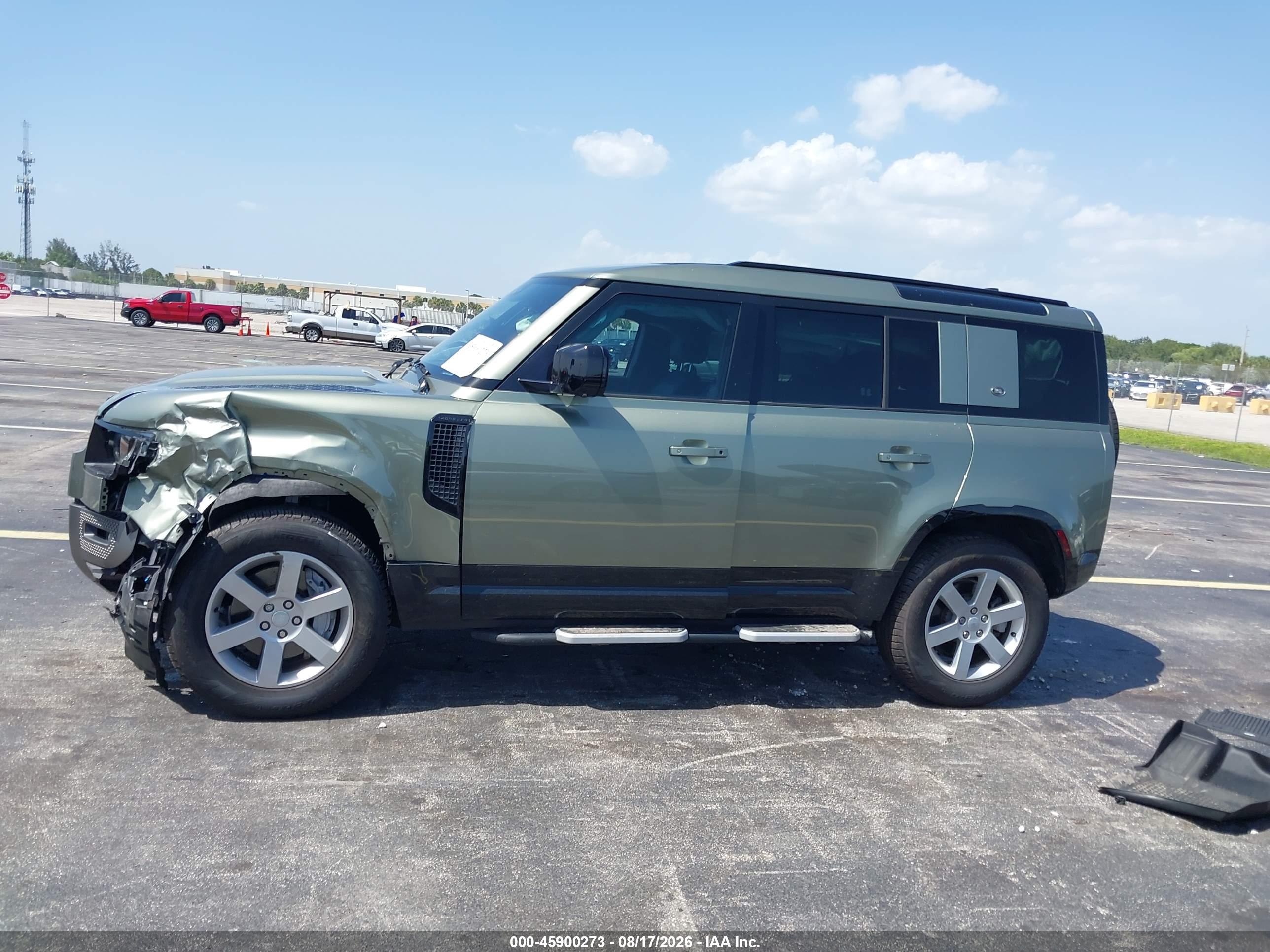 2022 LAND ROVER DEFENDER 110 X-DYNAMIC HSE