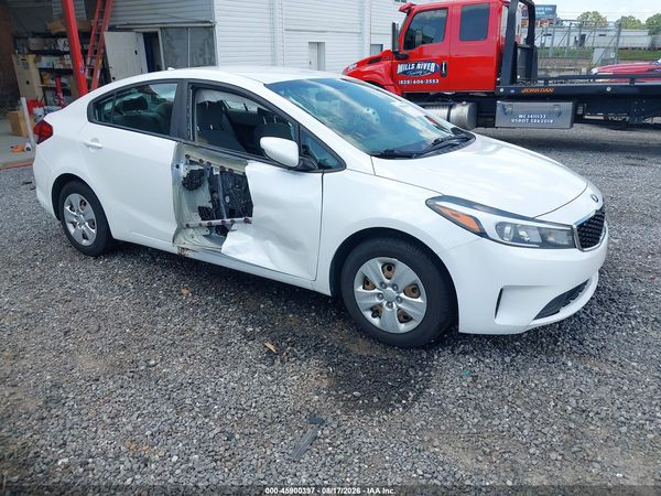 2018 KIA FORTE LX