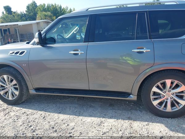 2017 INFINITI QX80