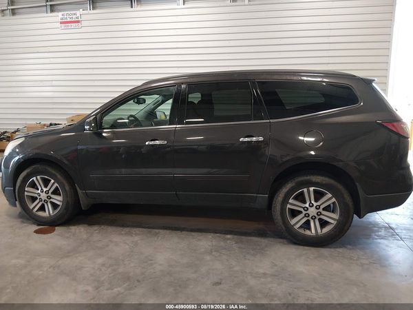 2015 CHEVROLET TRAVERSE LT — I117