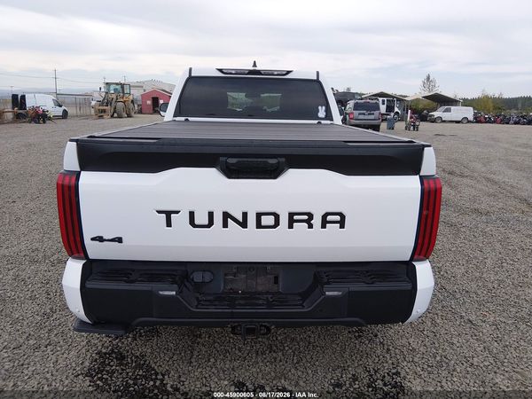 2022 TOYOTA TUNDRA SR5