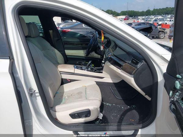 2013 BMW 740LI