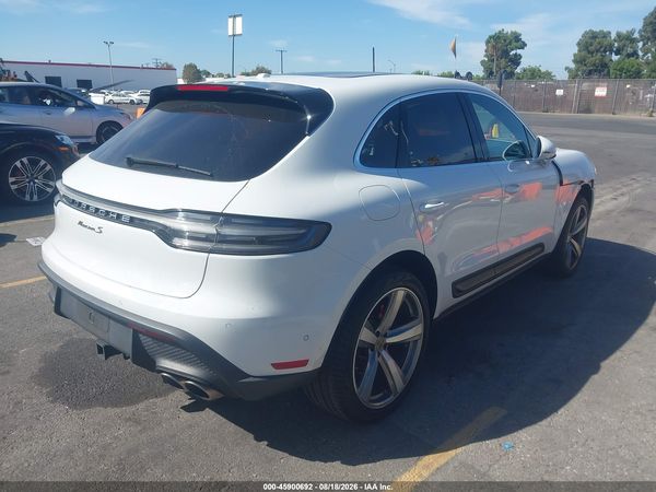2022 PORSCHE MACAN S