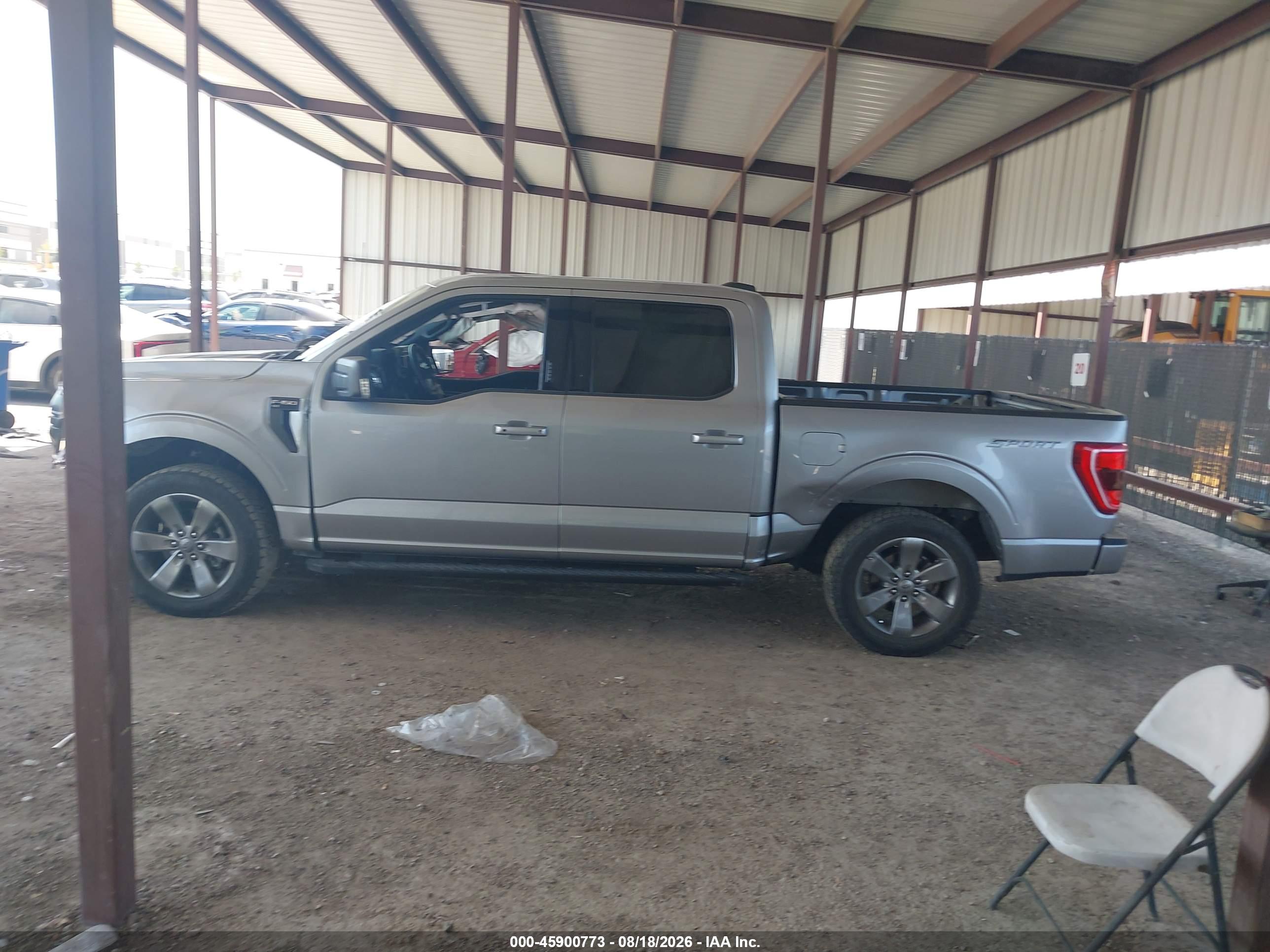 2022 FORD F-150 XLT