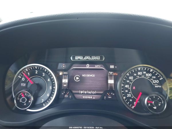 2024 RAM 1500 BIG HORN  4X2 5'7 BOX