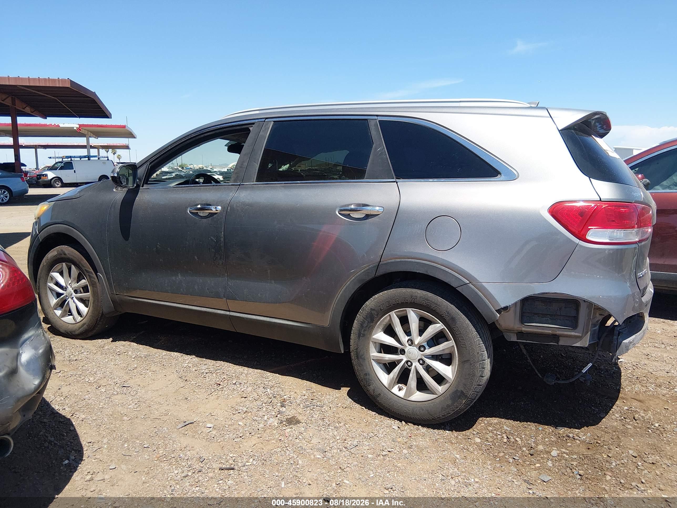 2016 KIA SORENTO 2.4L LX