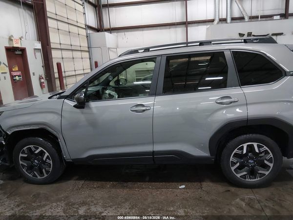 2025 SUBARU FORESTER PREMIUM — I117