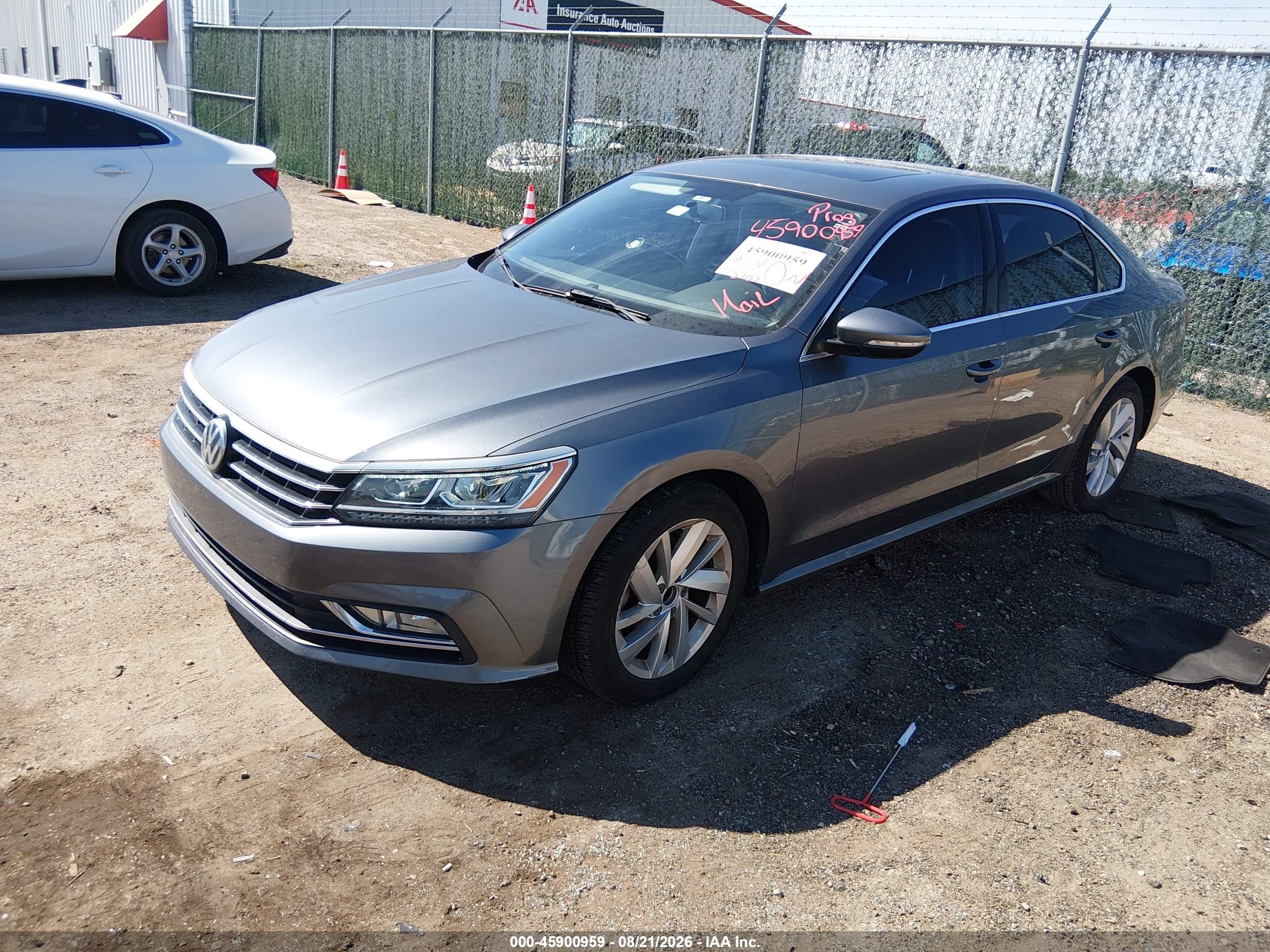 2018 VOLKSWAGEN PASSAT 2.0T SE — I2