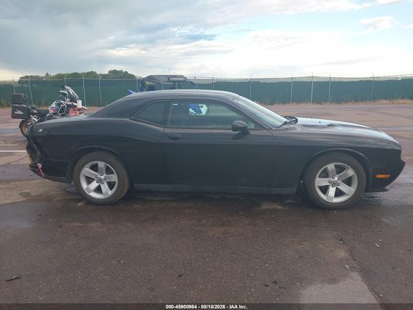2012 DODGE CHALLENGER SXT