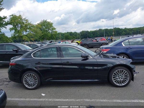 2017 ALFA ROMEO GIULIA TI AWD