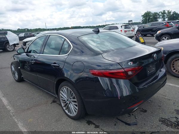 2017 ALFA ROMEO GIULIA TI AWD