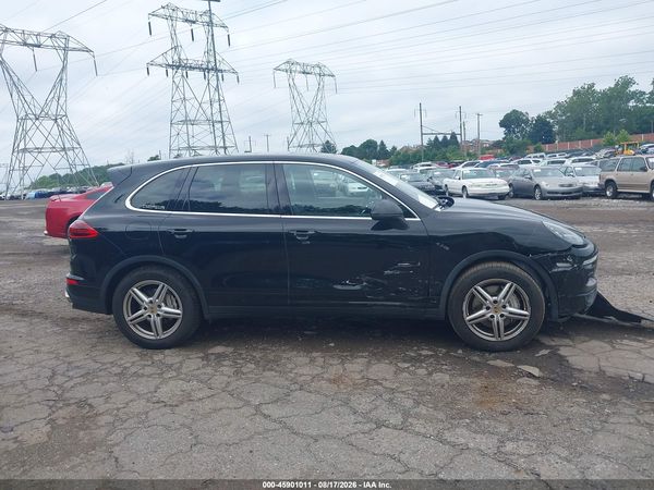 2017 PORSCHE CAYENNE S