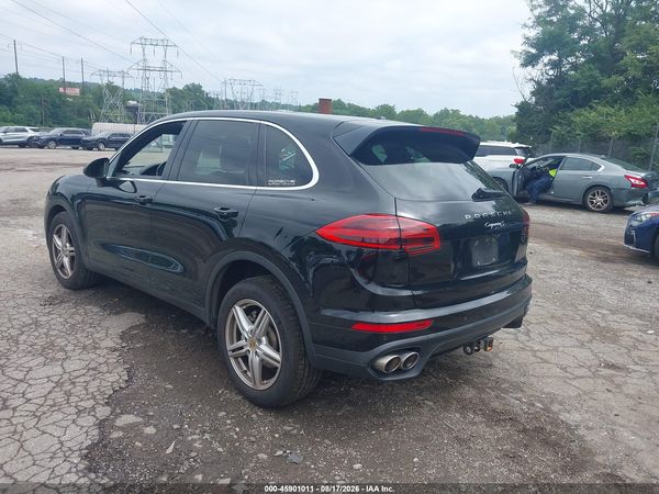 2017 PORSCHE CAYENNE S