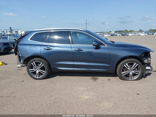 2021 VOLVO XC60 T5 MOMENTUM
