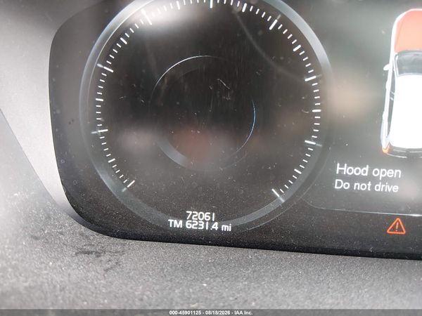 2021 VOLVO XC60 T5 MOMENTUM