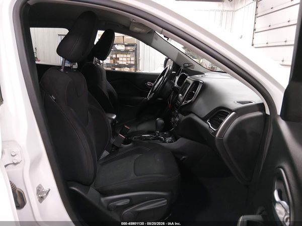 2020 JEEP CHEROKEE LATITUDE 4X4