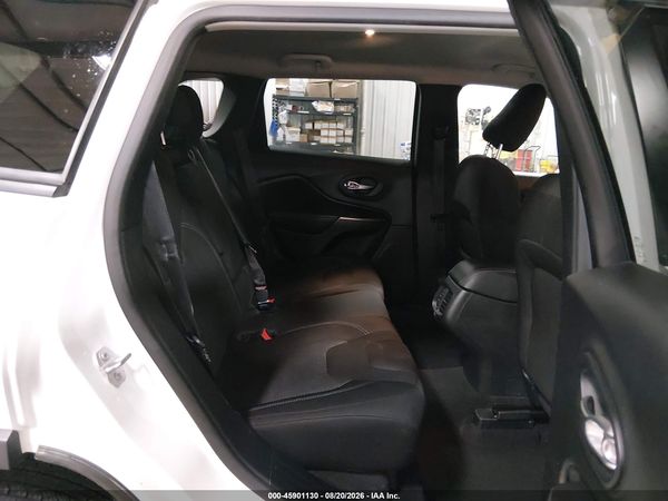 2020 JEEP CHEROKEE LATITUDE 4X4