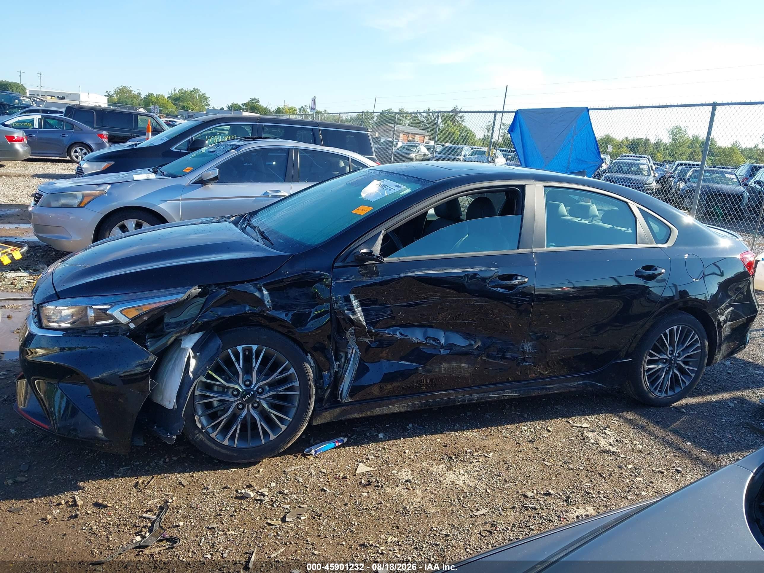 2023 KIA FORTE GT-LINE