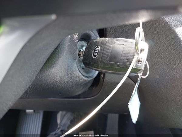 2016 KIA SORENTO 2.4L LX