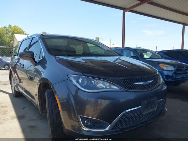 2018 CHRYSLER PACIFICA TOURING PLUS — I1