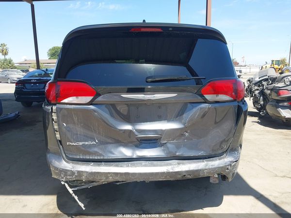 2018 CHRYSLER PACIFICA TOURING PLUS — I6