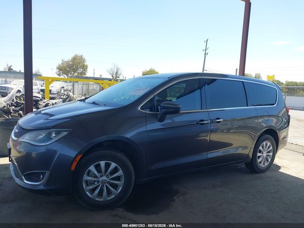 2018 CHRYSLER PACIFICA TOURING PLUS — I117