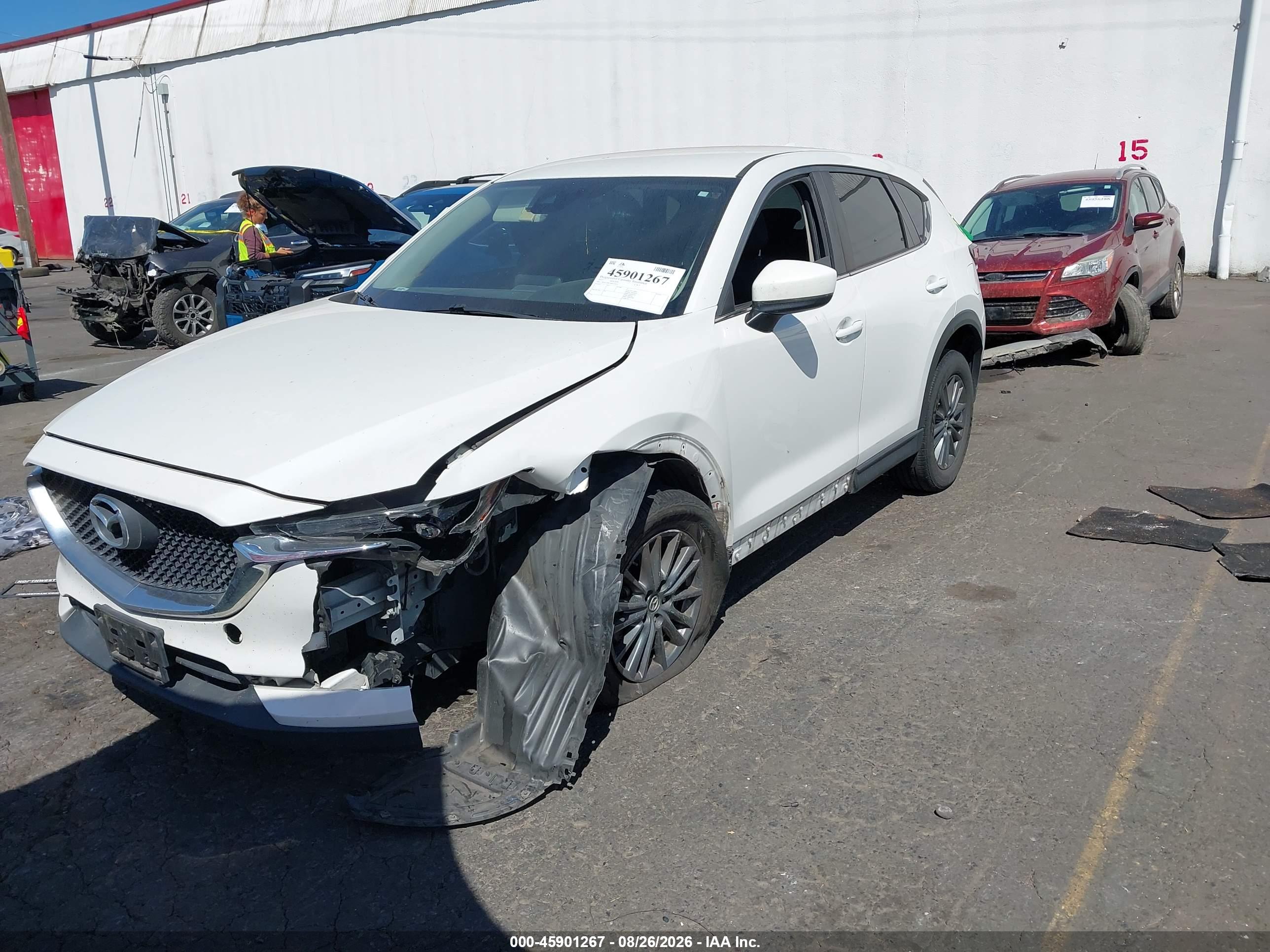 2017 MAZDA CX-5 SPORT — I2