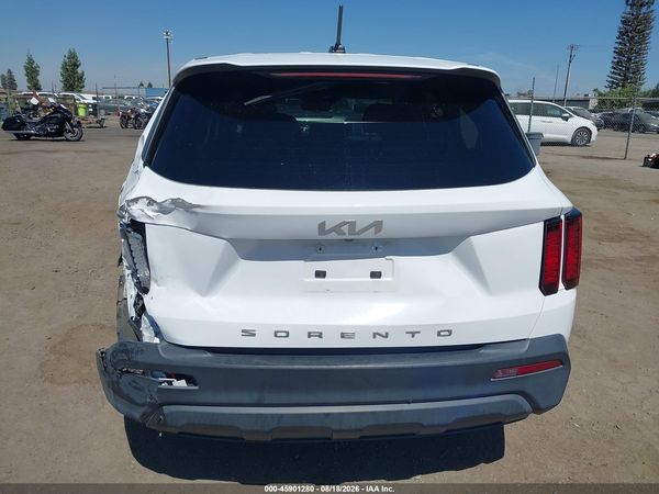 2022 KIA SORENTO LX
