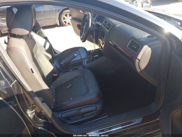 2017 VOLKSWAGEN JETTA GLI — I5