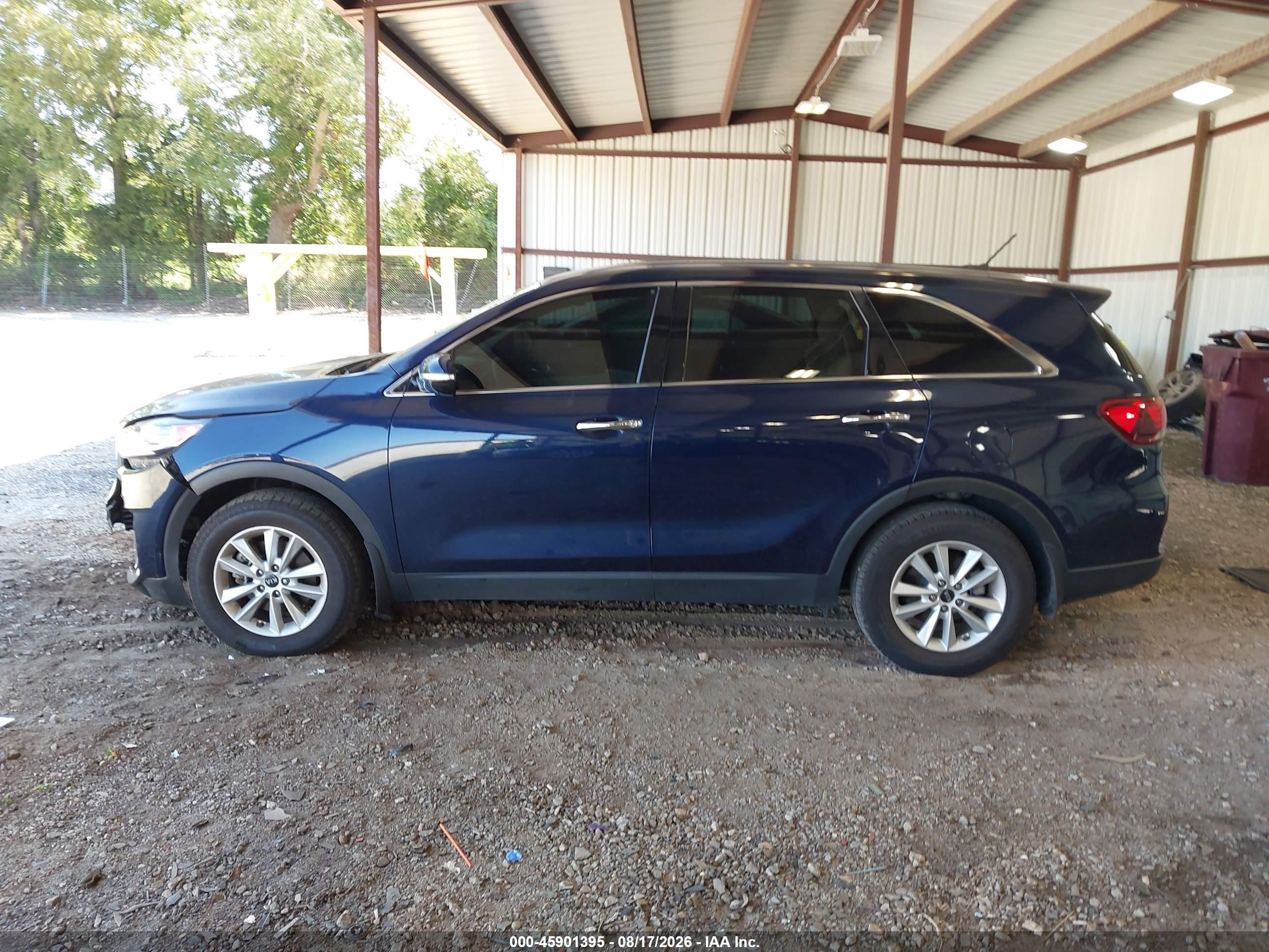 2019 KIA SORENTO 2.4L LX