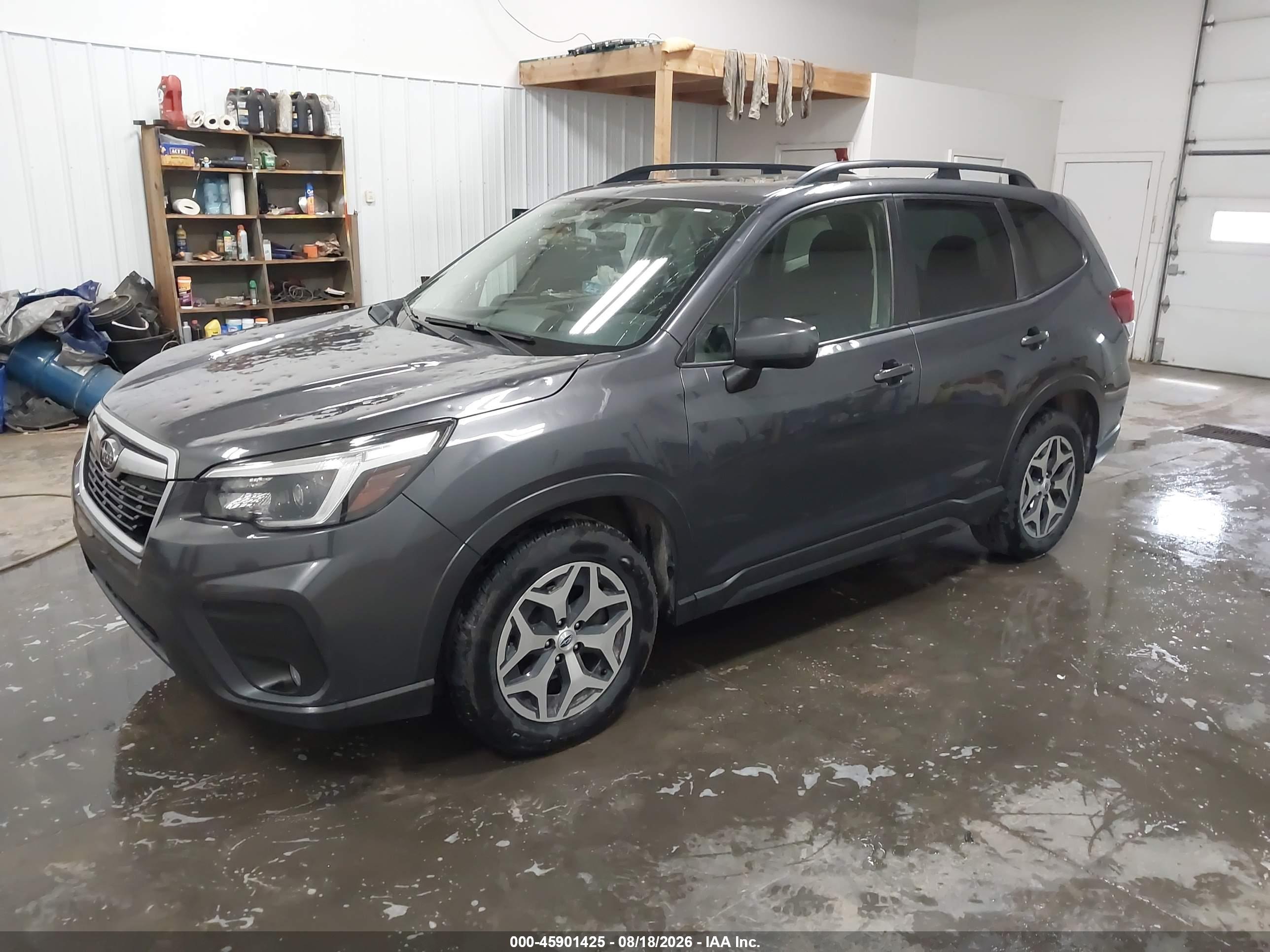 2021 SUBARU FORESTER PREMIUM — I2